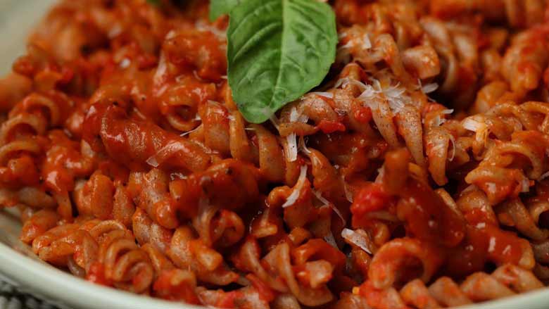 Pizza Pasta Sauce Hacks: Quick Tips for Delicious Dishes
