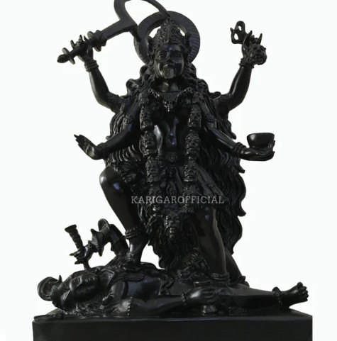 Exploring the Symbolism and Power of the Goddess Kali Statue