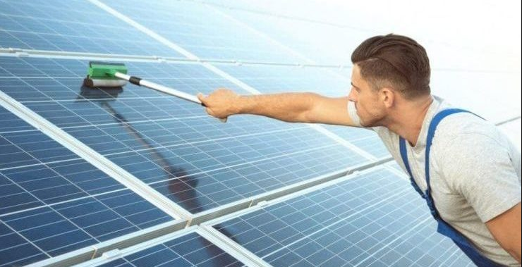 Solar Panel Cleaning