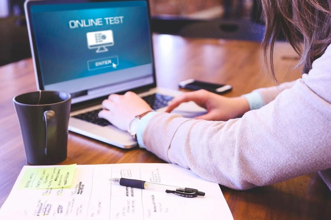 Navigating the Digital Learning Curve: The Value of Online Test Help