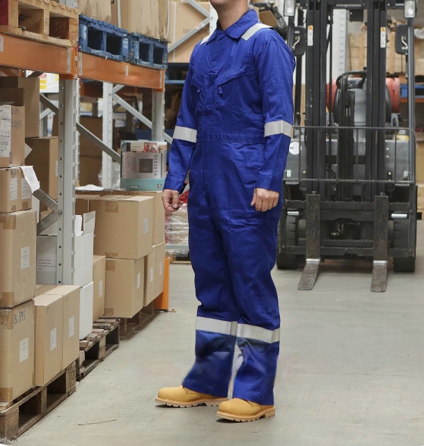 Fashioned in Overalls – The Attraction of Coveralls