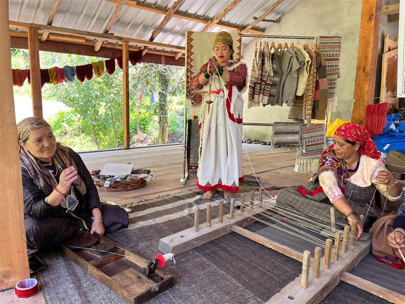 Exploring the Cultural Tapestry of Himachal Pradesh through Handicrafts and Artisans
