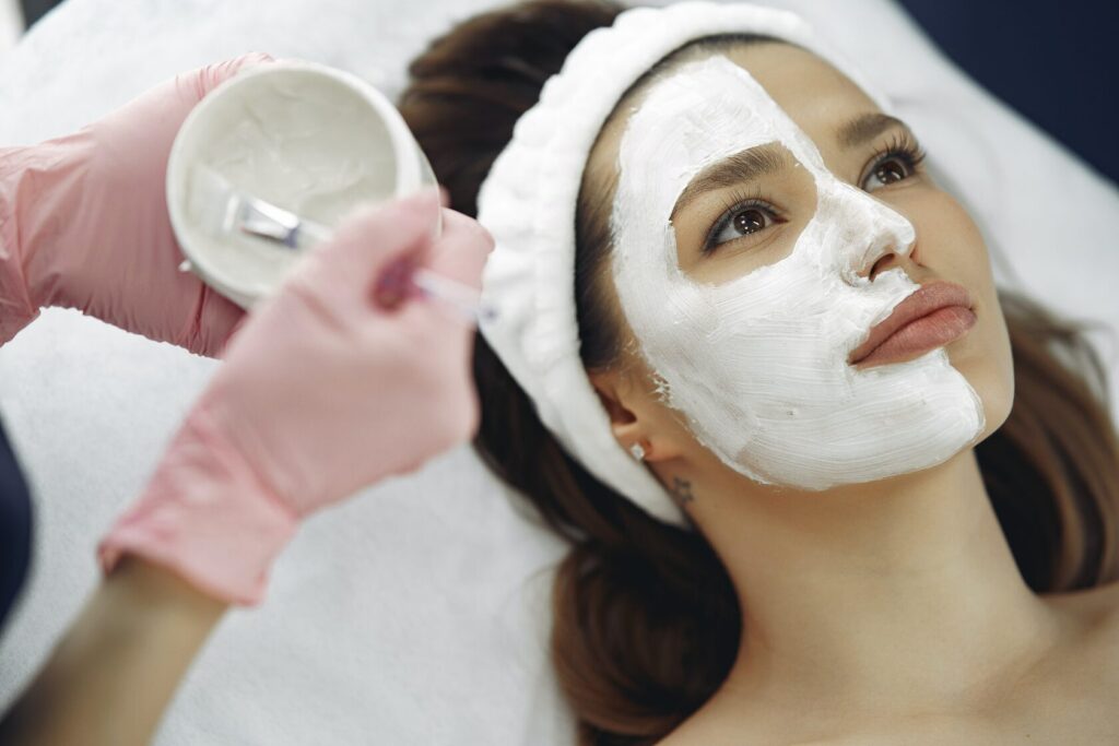 Global Collagen Skin Matrix Industry is expected to achieve US$ 988.2 Million by 2033, with advancements in Advanced Skincare Treatments driving this growth | FMI