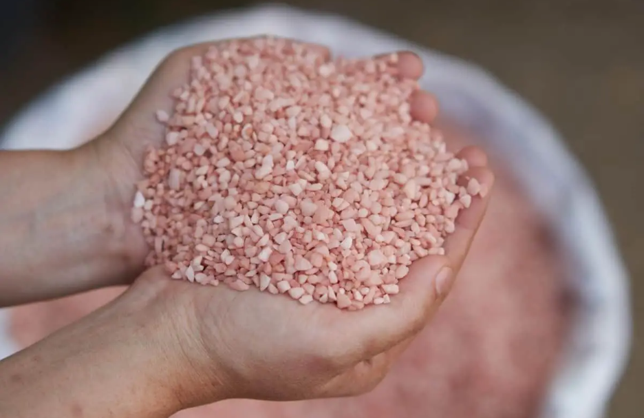 USA and Canada Witnessing a Surge in Potassium Sulfate Market Expected to Reach US$ 564.4 Million by 2032